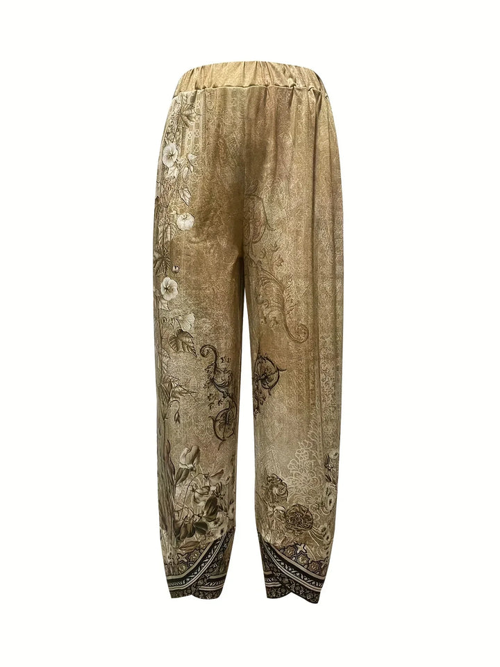 Kayden - Vintage Floral Capri Pants