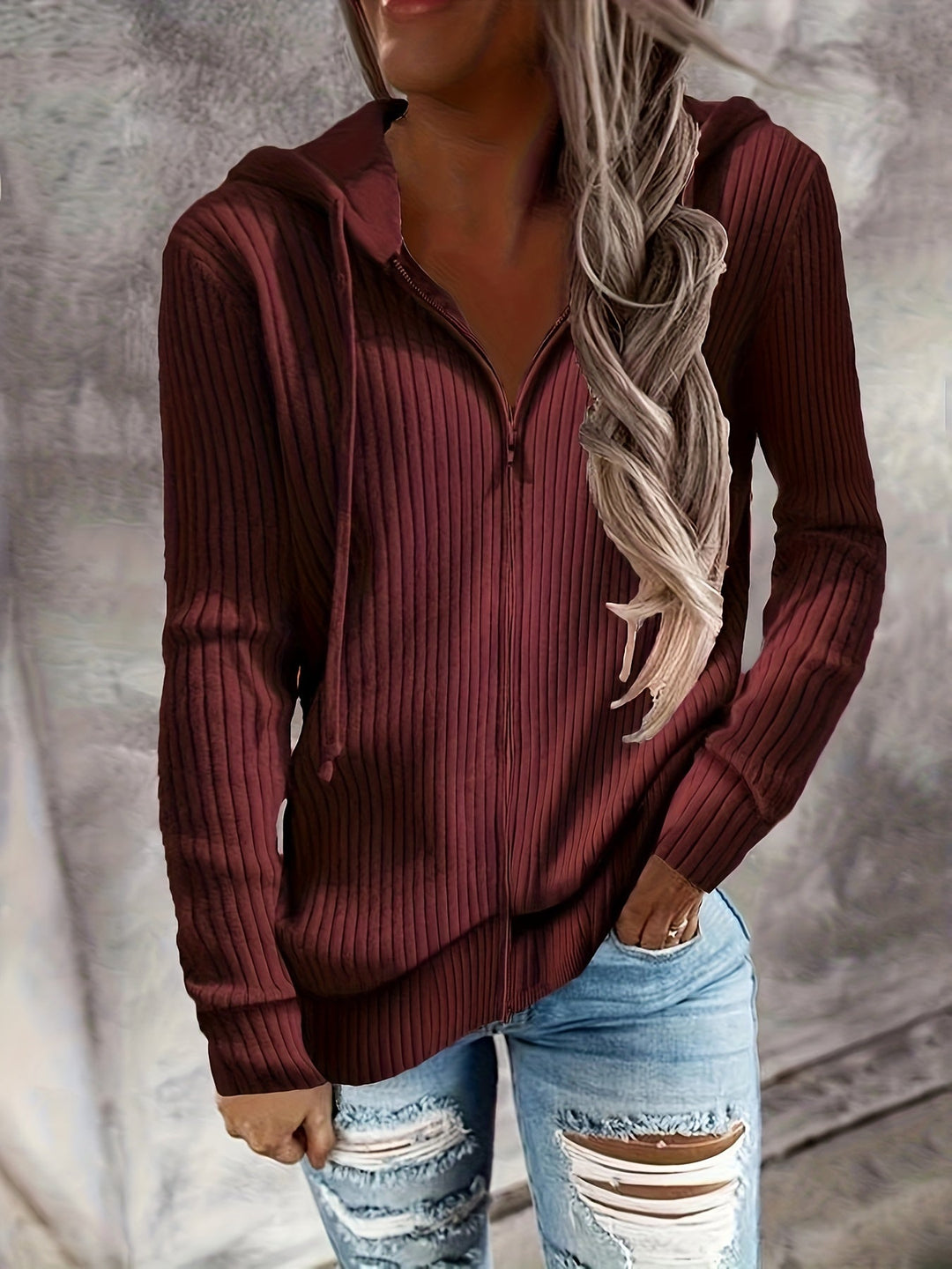 Nysa - Casual Long Sleeve Hoodie
