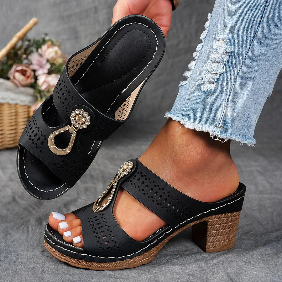 Nicoleta - Orthopedic Sandal With Zircon
