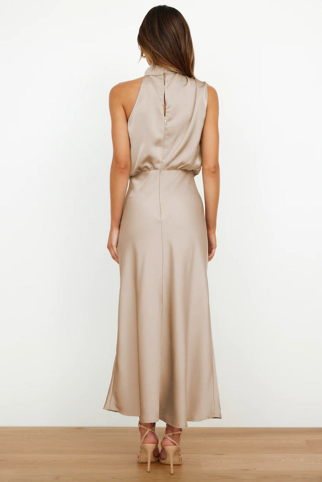 Kangana - Halter Neck Maxi Dress