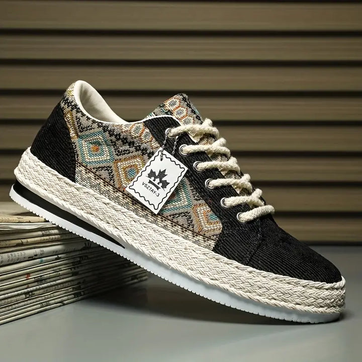 Bradly - Fashionable Low Top Sneakers
