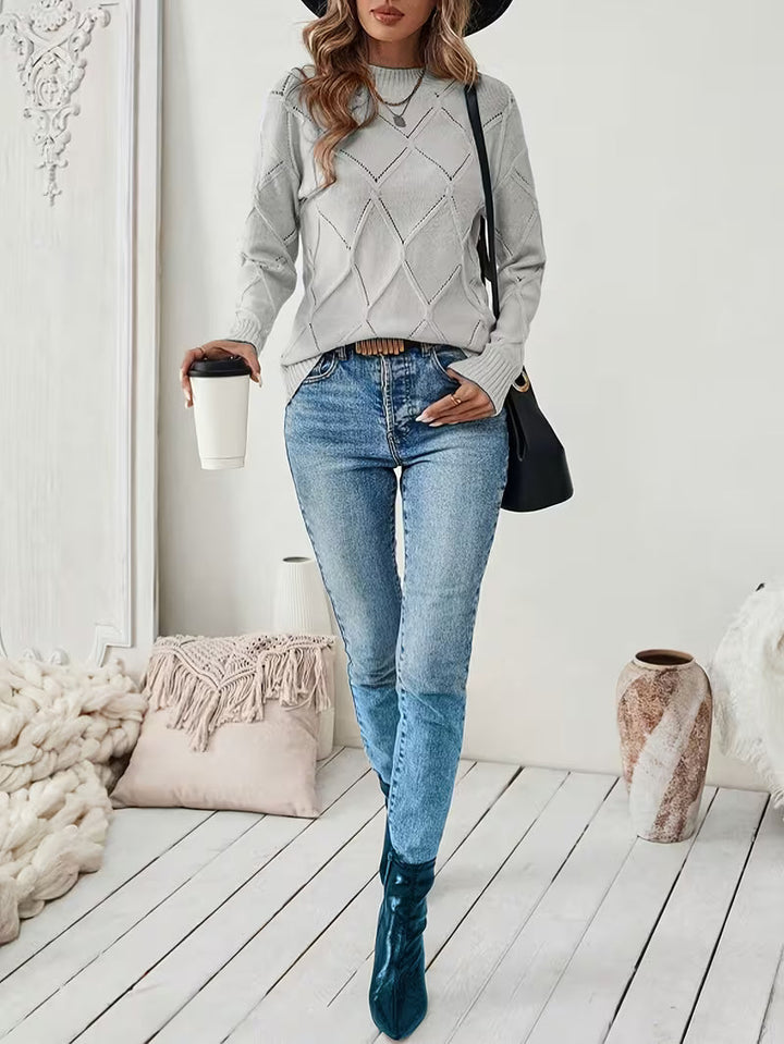Thalina - Round Neck Knitted Sweater