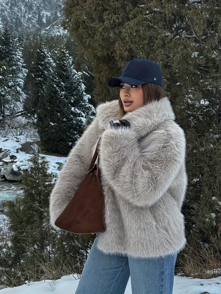 Jovalica - Faux Fur Oversized Long Sleeve Jacket