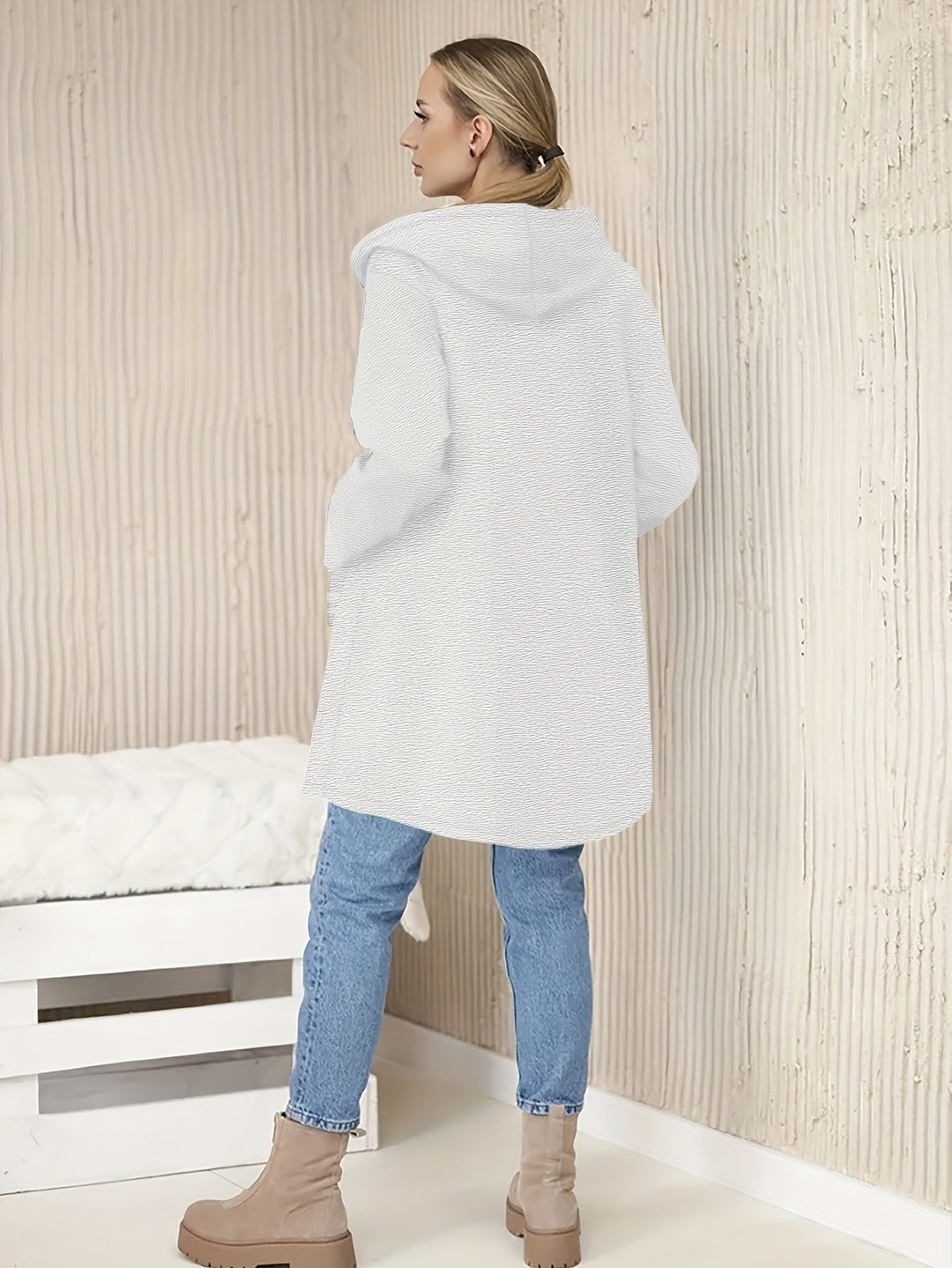 Nicola - Long Sleeve Jacket With Side Pockets