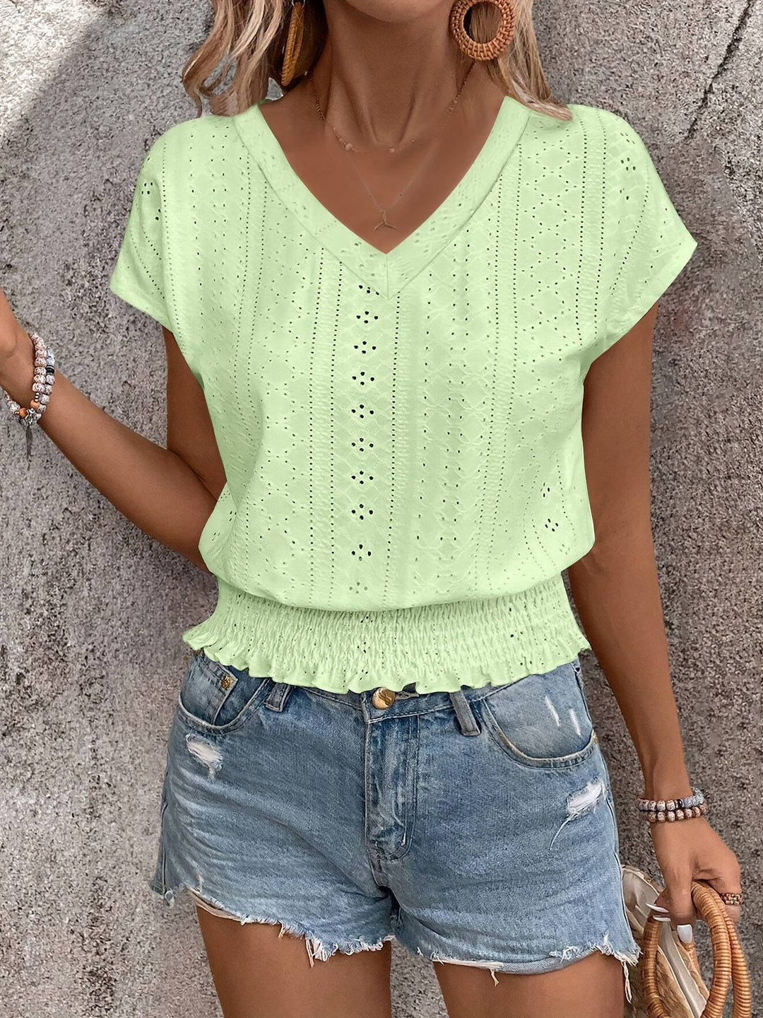 Delores - Elegant V-Neck Batwing T-Shirt