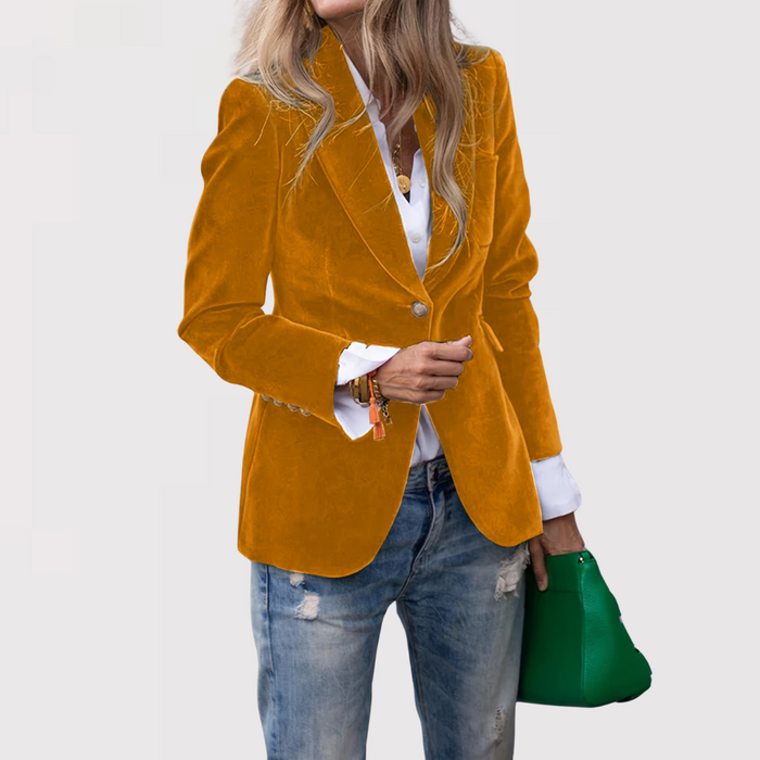 Quirita - Luxury Velvet Jacket