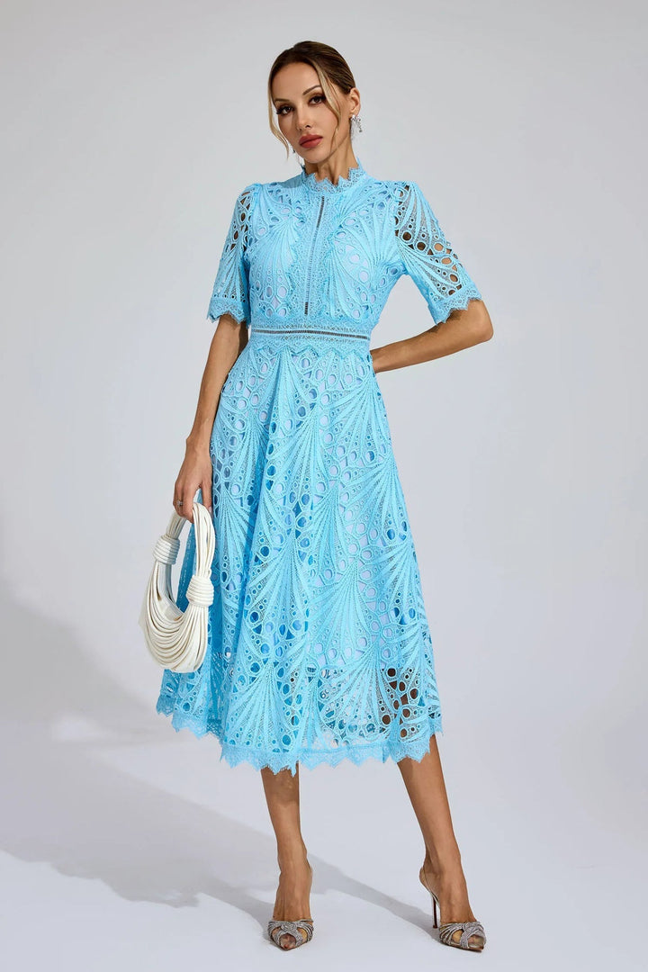Vorelle - Casual Flower Embroidery Short Sleeve Dress