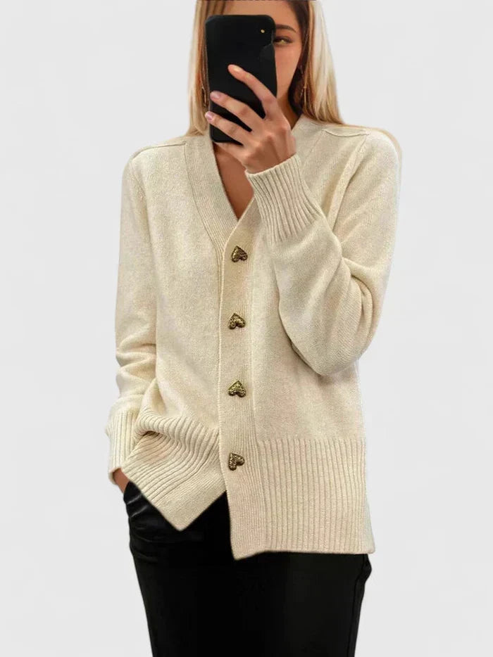 Lilienessa - Cardigan With Heart Button