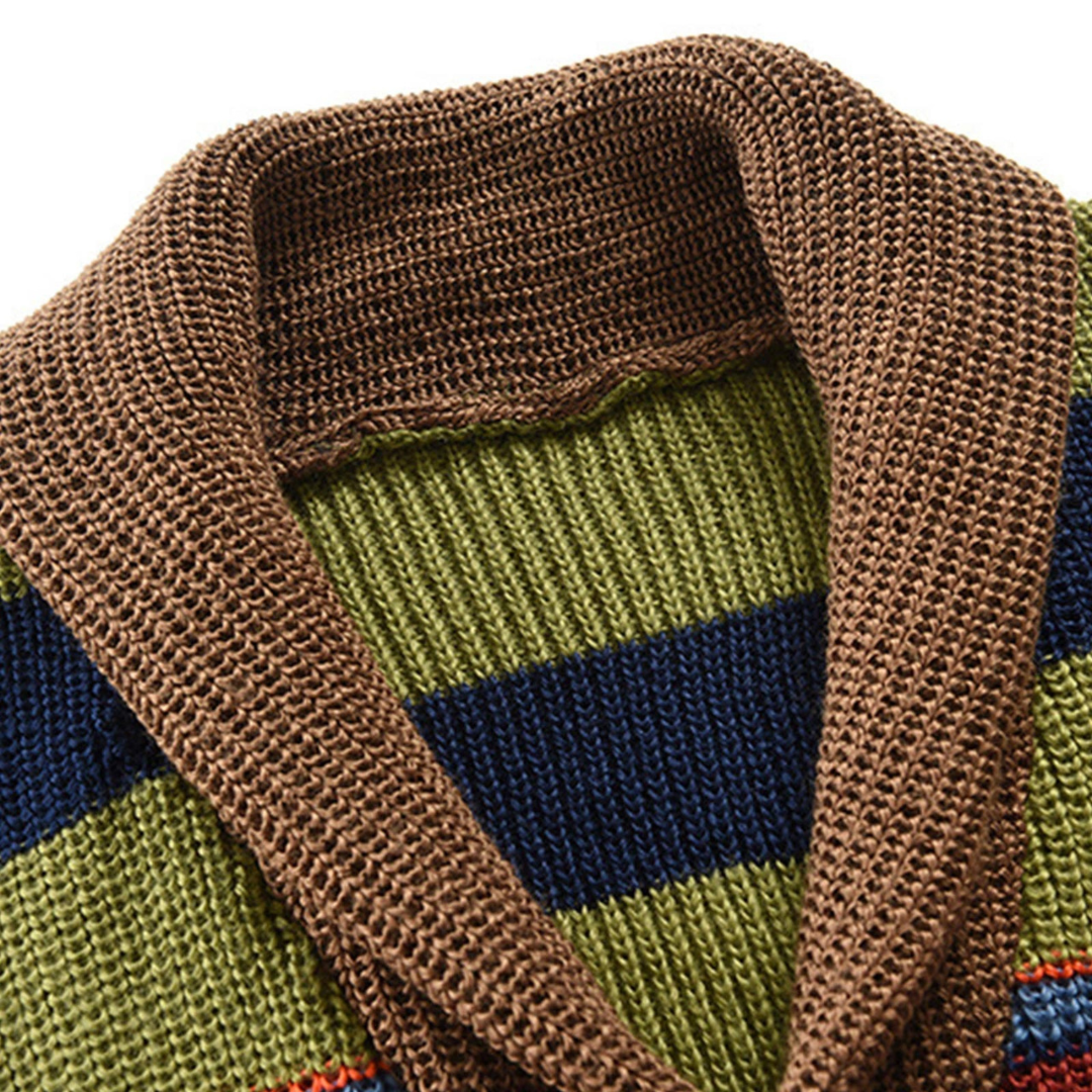 Bentlee – Comfortable Wool Cardigan