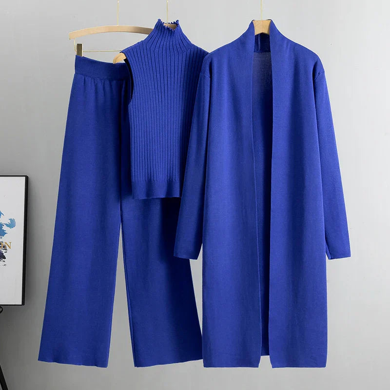 Janita - Comfortable Three Piece Set