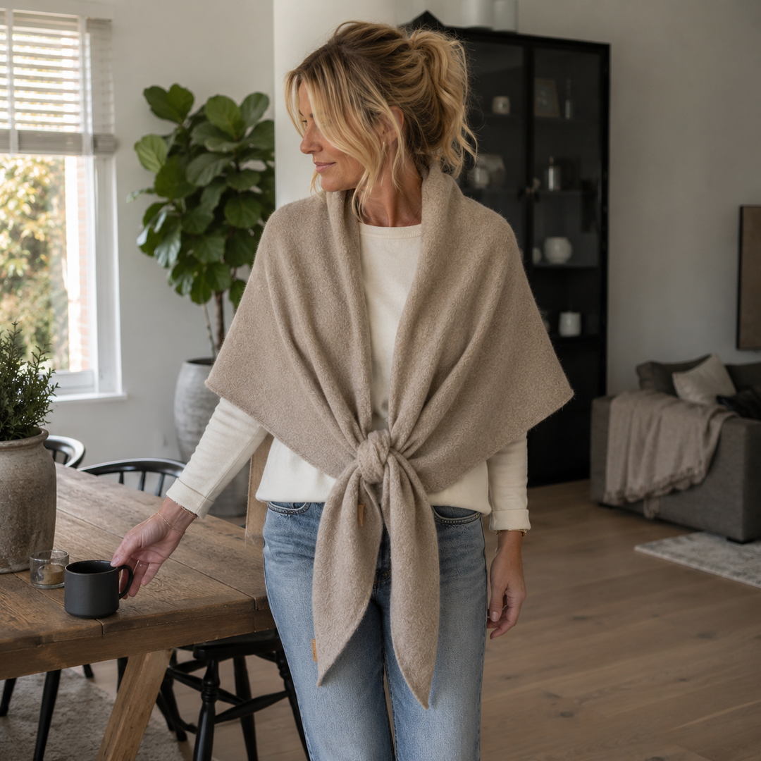 Linnisa - Fleece Shawl with Front Tie Closure