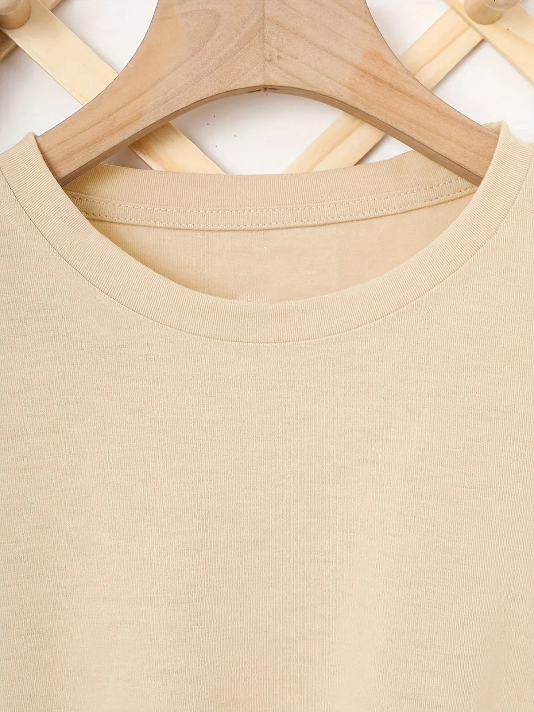 Larson - Casual Short Sleeve T Shirt With Heart Print