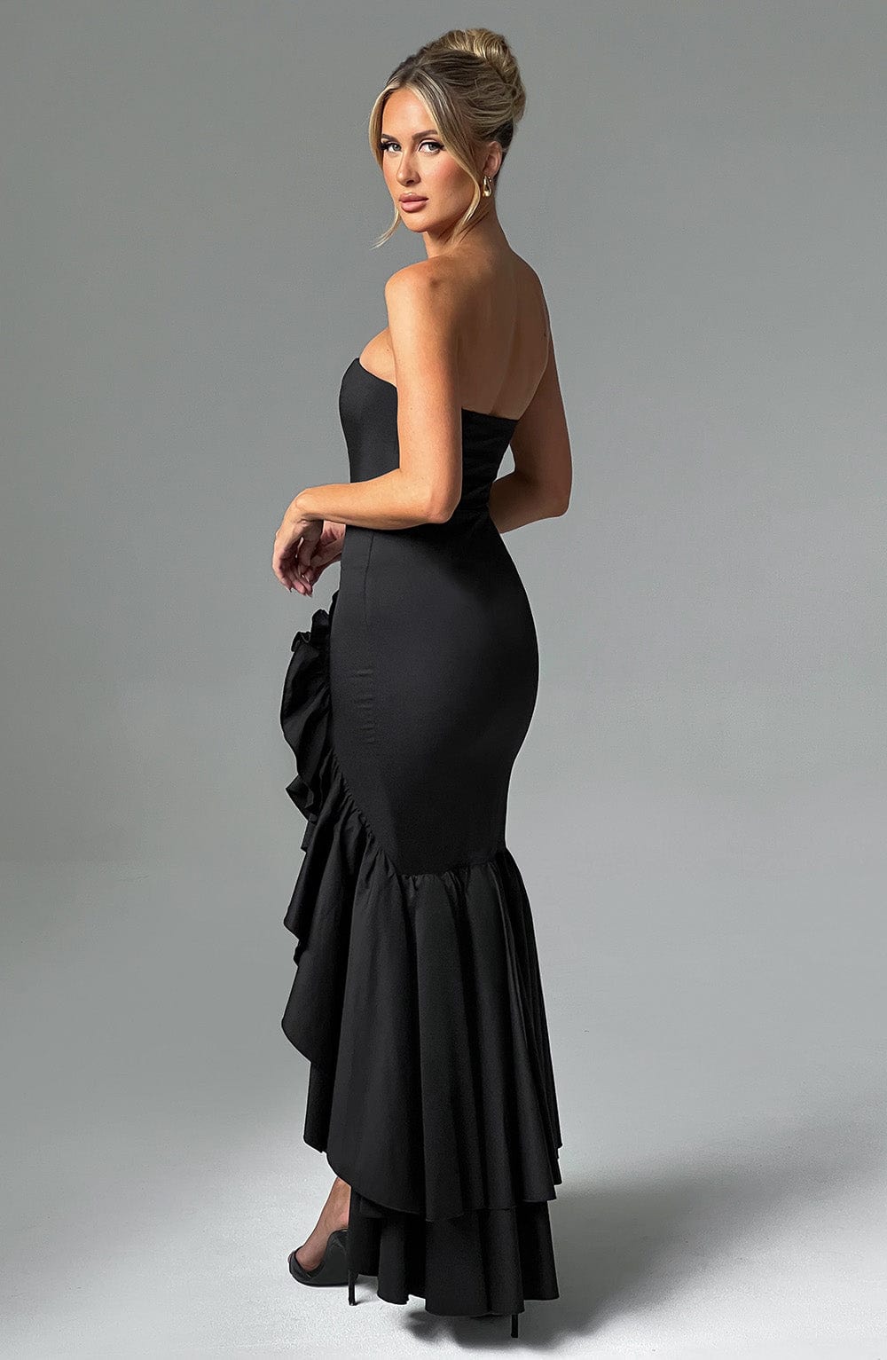 Vasileia - Off Shoulder Maxi Dress