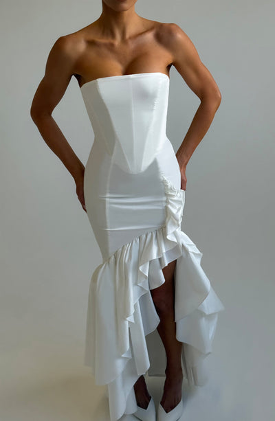 Vasileia - Off Shoulder Maxi Dress