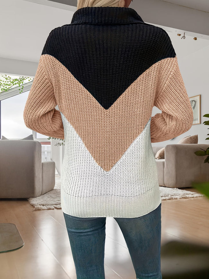 Vala - Elegant Knitted Sweater with Half Zip