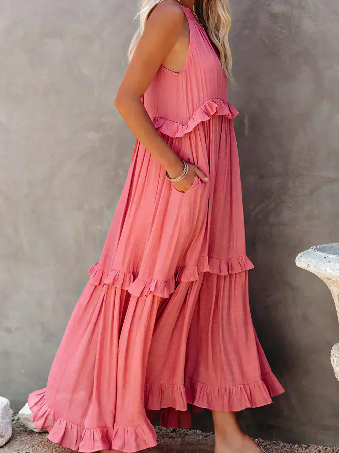 Hayley - Elegent Sleeveless Dress With Ruffle