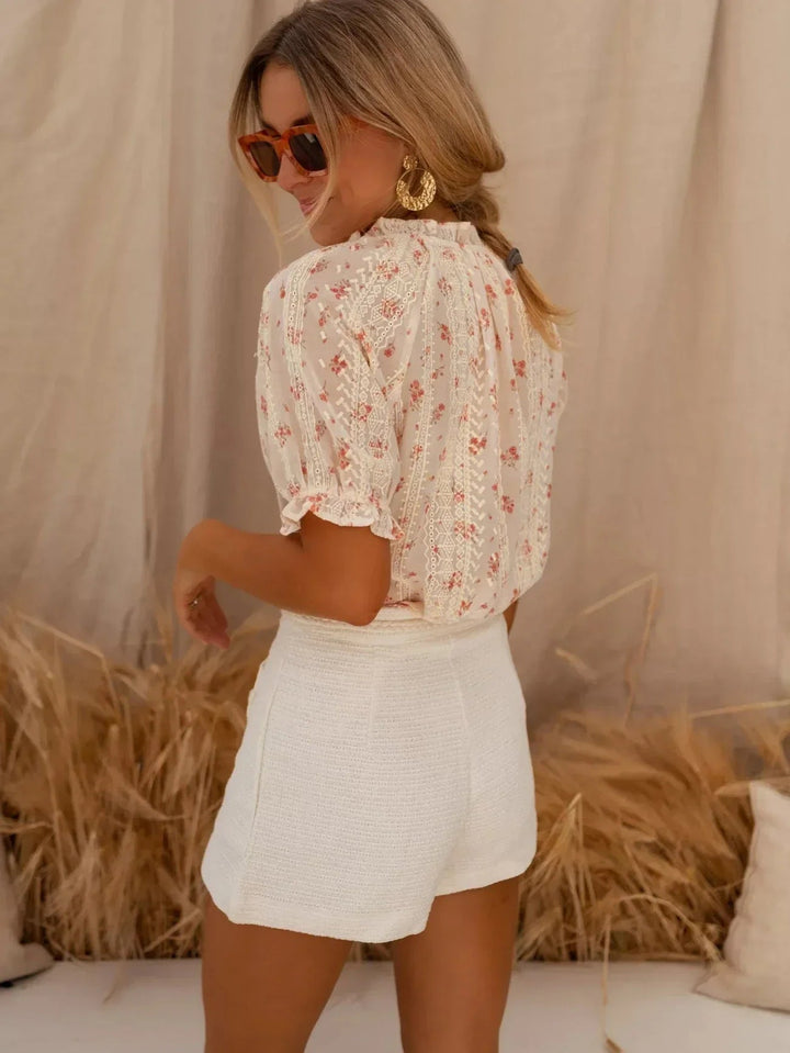 Yvonne - Stylish Floral Printed Blouse