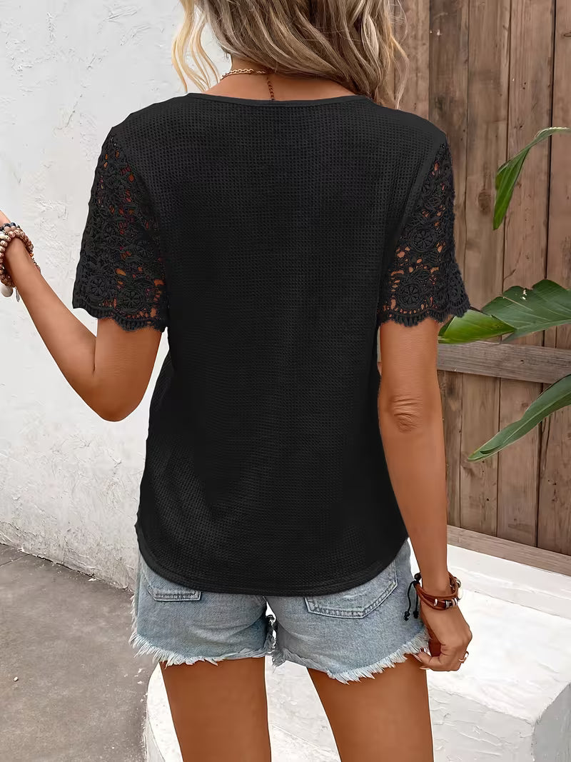 Sinna - Short Sleeve And V-neck Lace Panel Top
