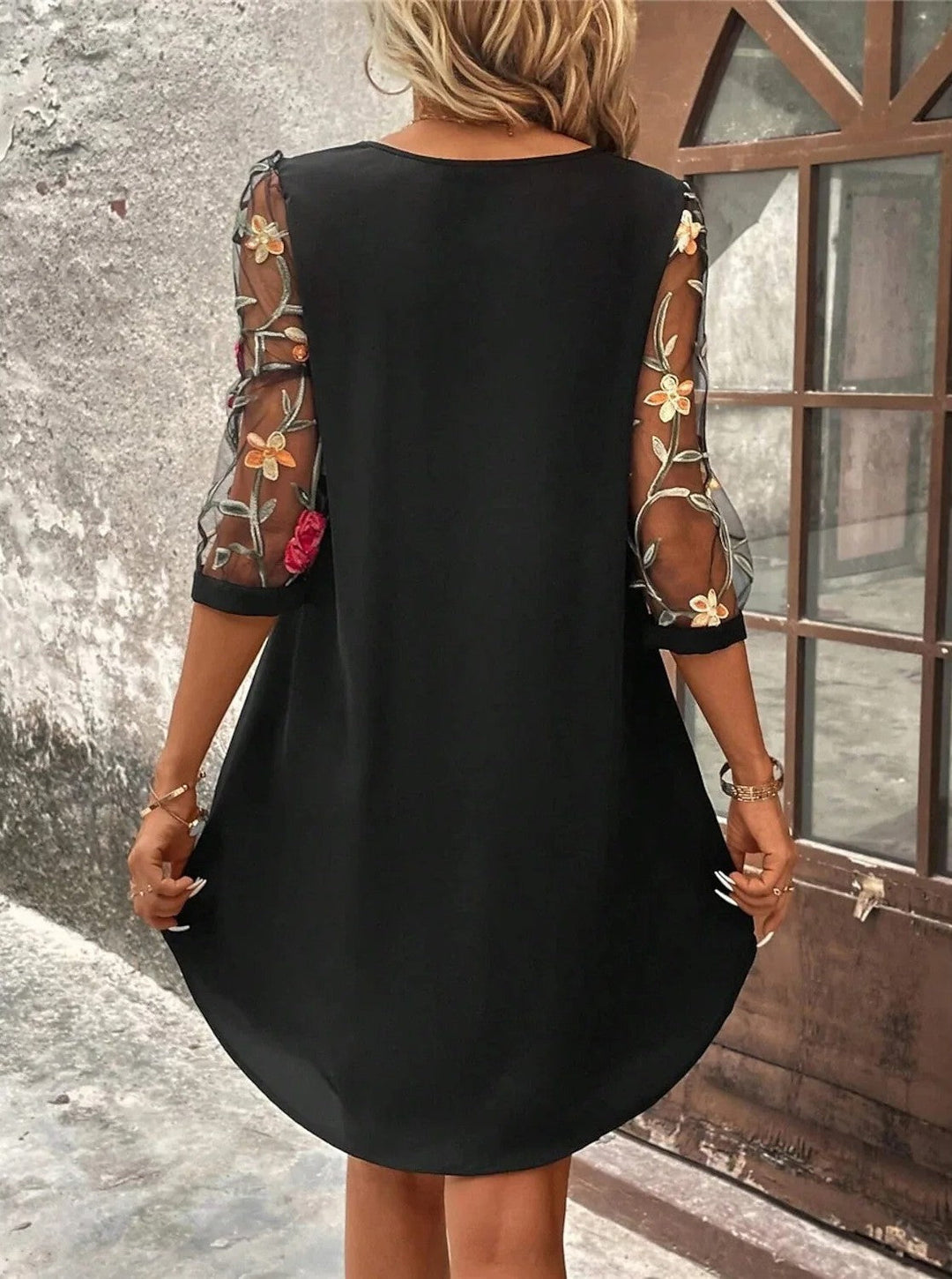 Clelia - Light And Elegant Summer Dress